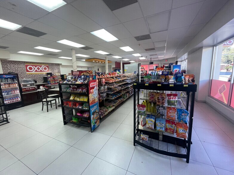 More Photos Of , Laredo General Retail For Sale