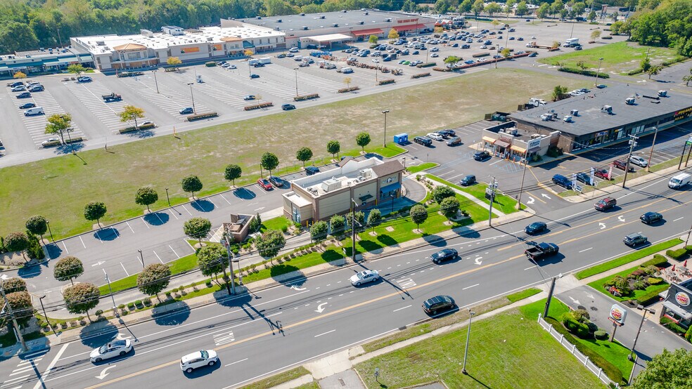 More Photos Of 264-350 Middle Country Rd, Coram Unknown For Lease