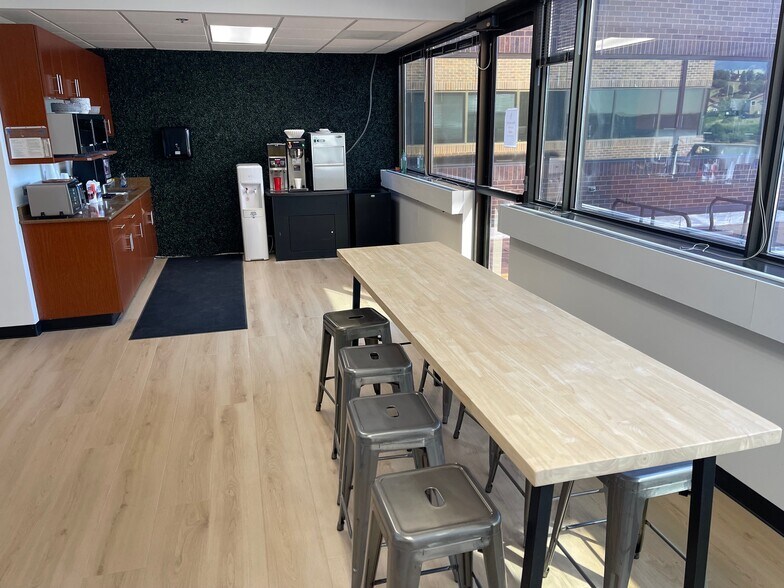 More Photos Of 5550 Tech Center Dr, Colorado Springs Office For Lease