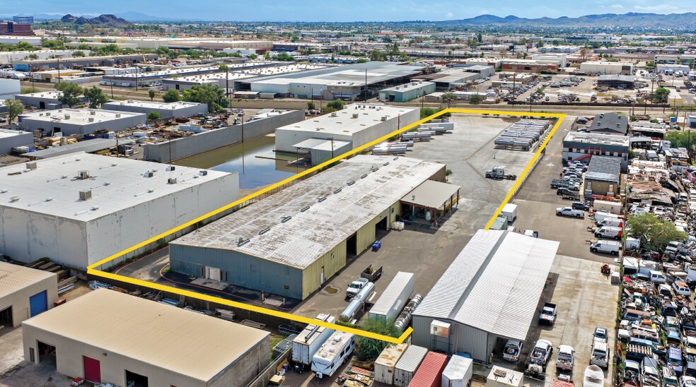 More Photos Of 4040 E Superior Ave, Phoenix Warehouse For Lease