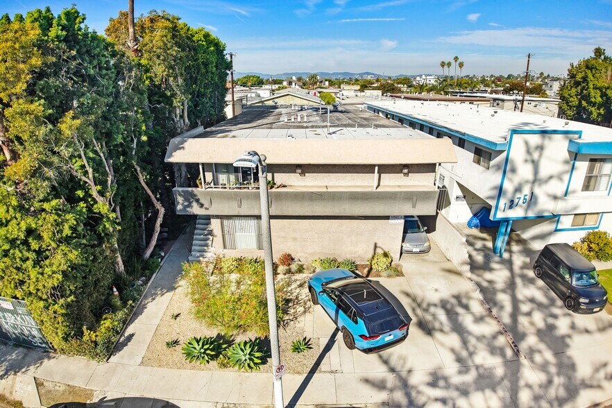 More Photos Of 12757 Caswell Ave, Los Angeles Apartments For Sale