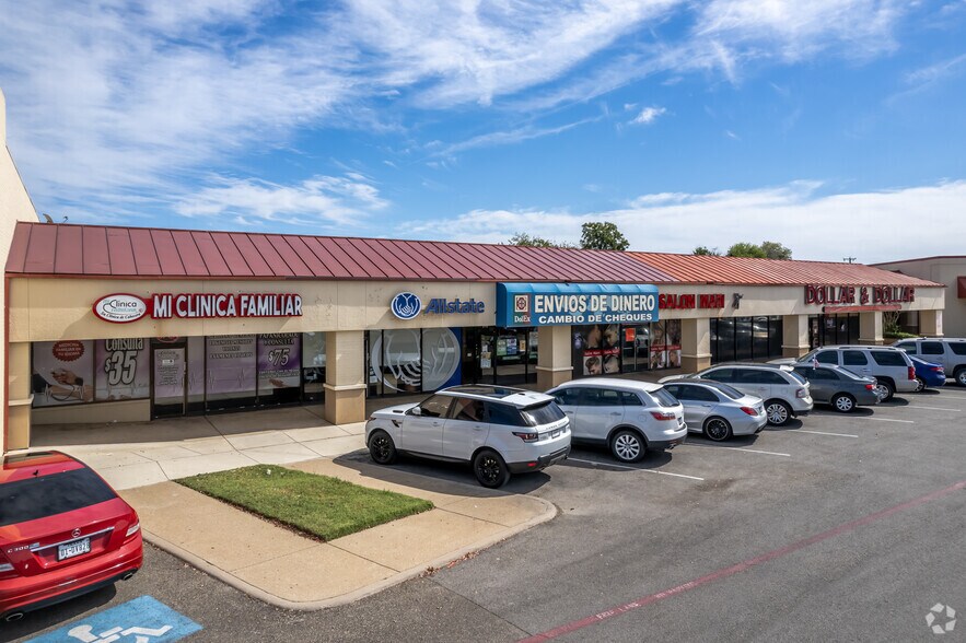 More Photos Of 1235 S Josey Ln, Carrollton Unknown For Lease