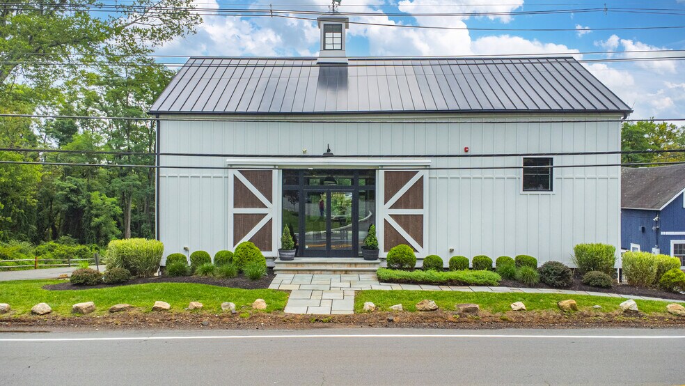 More Photos Of 906 Mount Kemble Ave, Morristown Freestanding For Sale