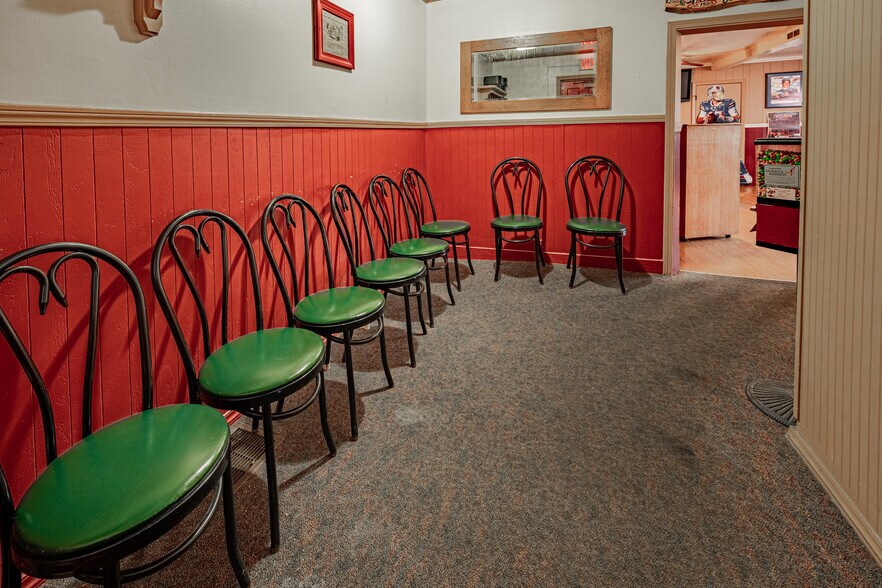 More Photos Of 2575 Academy St, Ransomville Restaurant For Sale