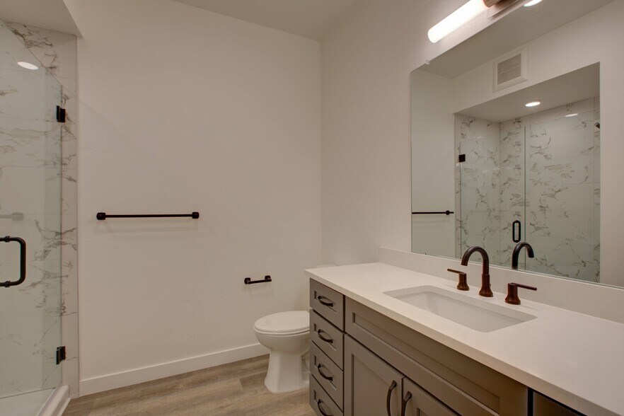More Photos Of 1775 S Pearl St, Denver Apartments For Sale
