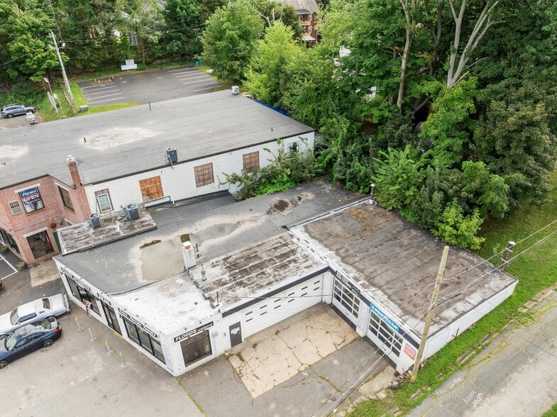 More Photos Of 93 Hamilton St, Southbridge Service Station For Sale