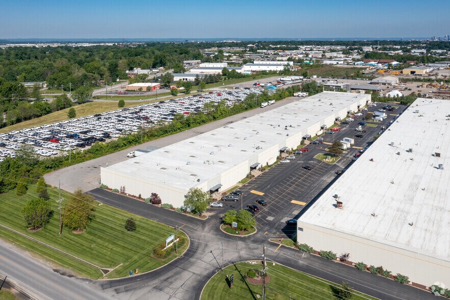 More Photos Of 3865 Produce Rd, Louisville Warehouse For Lease