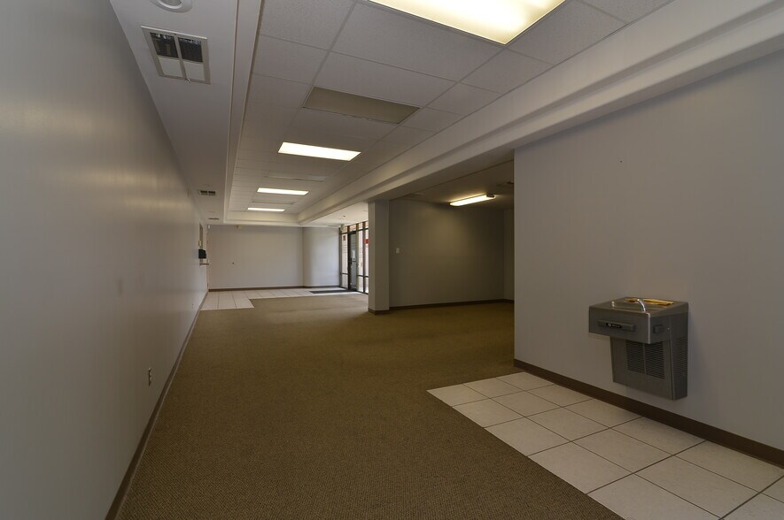 More Photos Of , Bakersfield Office For Sale