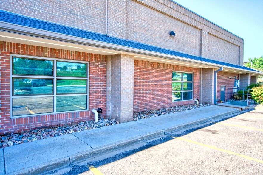 More Photos Of 165 S McCaslin Blvd, Louisville Auto Repair For Lease