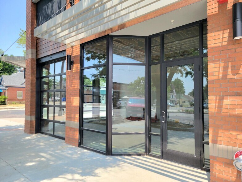 More Photos Of 141 W 4th St, Loveland Apartments For Lease