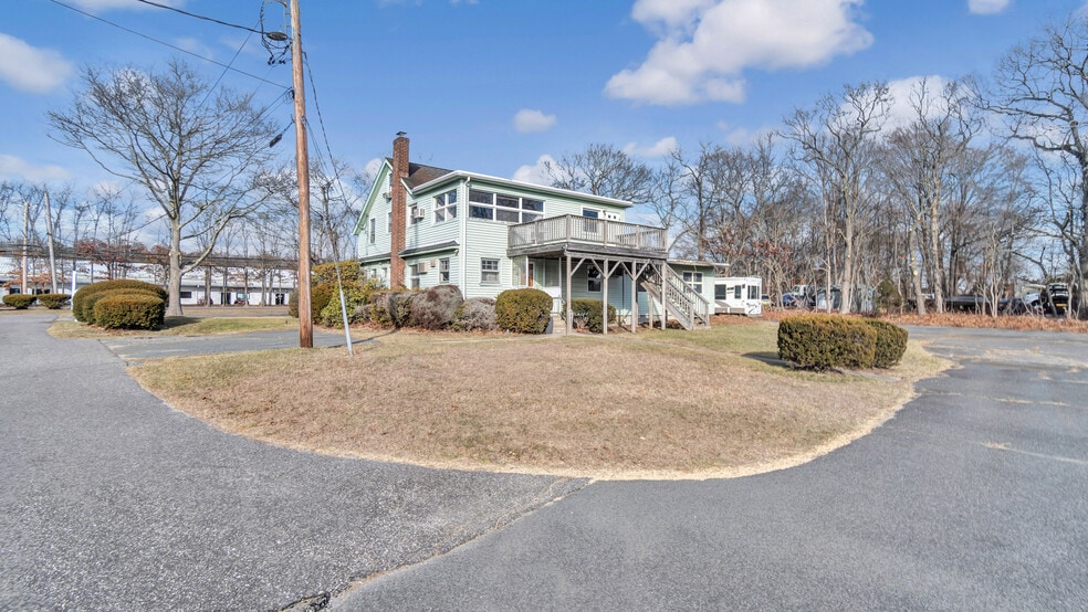 More Photos Of 26 Frowein Rd, Center Moriches Warehouse For Sale