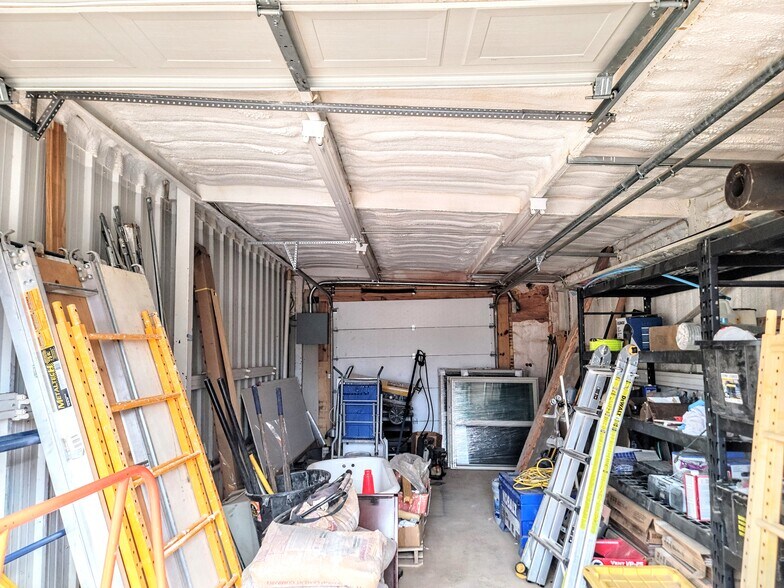 More Photos Of 1583 S 1st St, Abilene Light Distribution For Sale