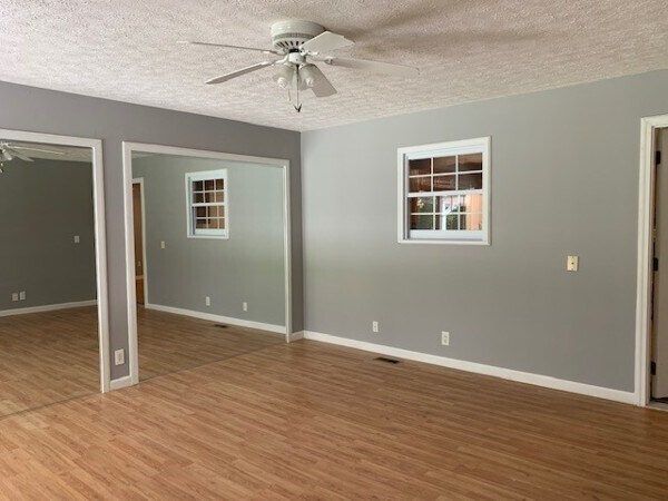 More Photos Of 1420 Hills Chapel Rd, Manchester Apartments For Sale