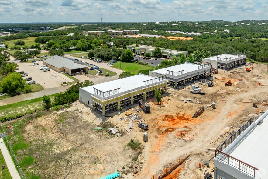 More Photos Of 5 Coughran Rd, Boerne Medical For Sale