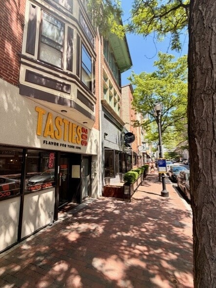More Photos Of 825 N Market St, Wilmington Apartments For Sale
