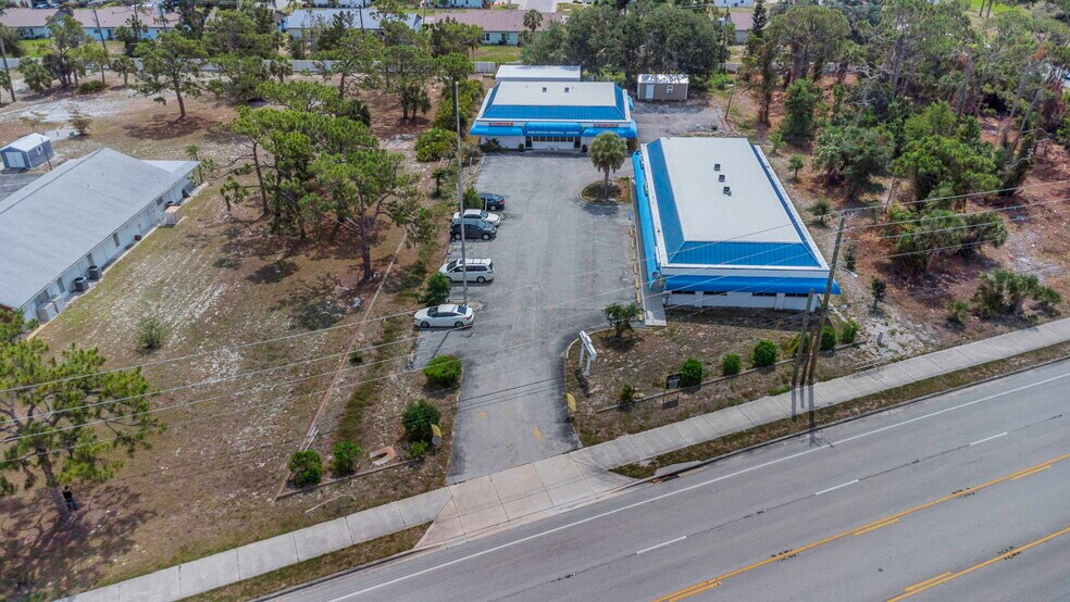 More Photos Of 655 N Indiana Ave, Englewood Medical For Sale