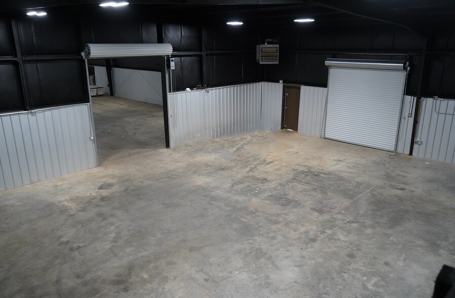 More Photos Of 1046 Watkins Rd, Anderson Warehouse For Sale