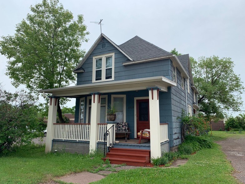 More Photos Of 4222 Grand Ave, Duluth Industrial For Sale