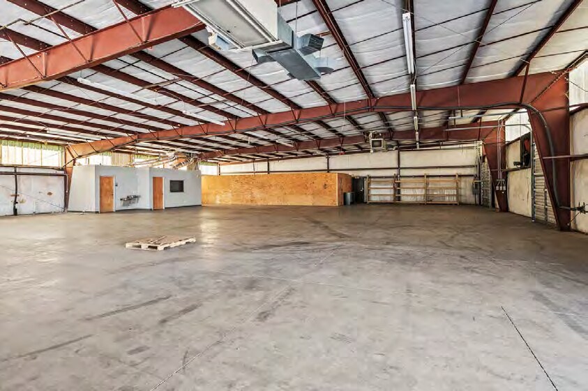 More Photos Of 10490 N NC Highway 150, Clemmons Flex For Sale