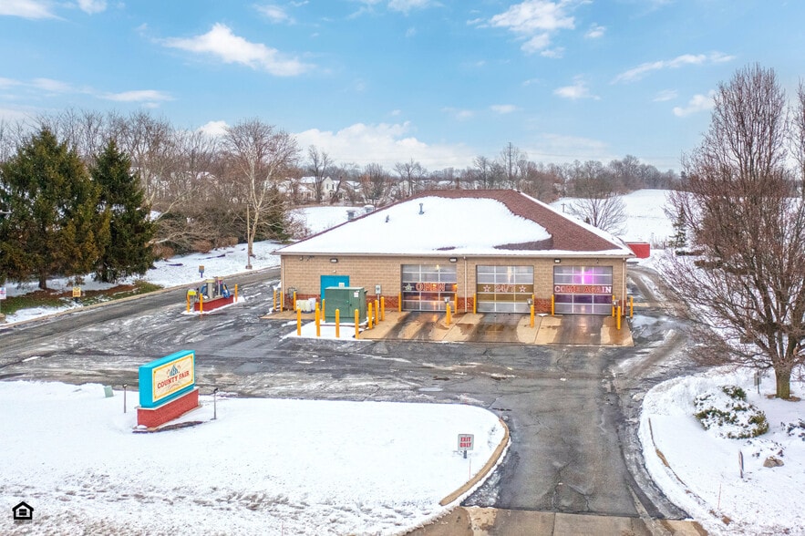 Primary Photo Of 732 Corylus Dr, Pataskala Carwash For Sale