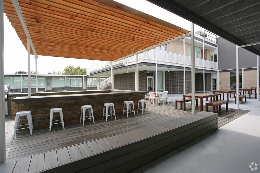 More Photos Of 5220 Troost Ave, Kansas City Apartments For Sale