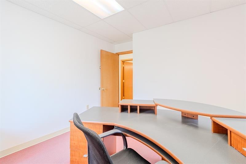 More Photos Of 1027 W Main St, Mount Pleasant Medical For Sale