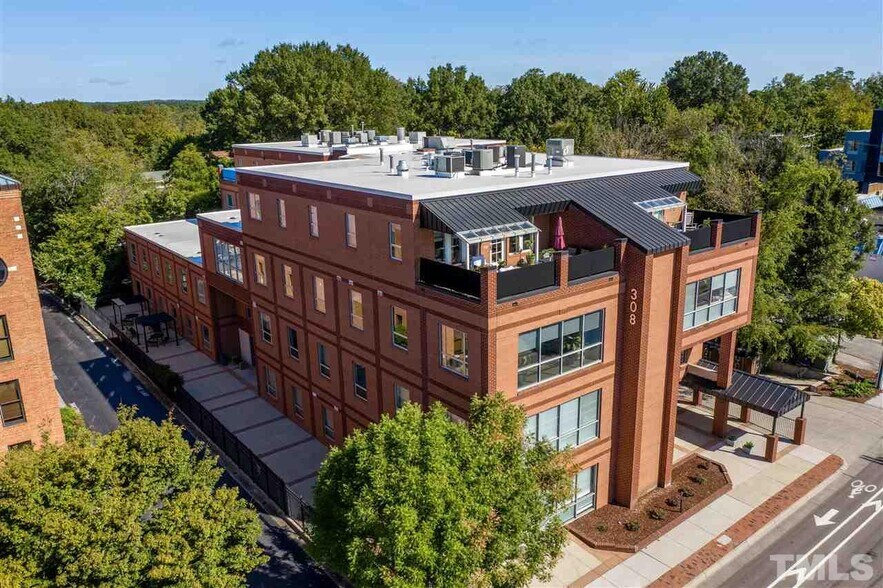 More Photos Of 308 W Rosemary St, Chapel Hill Office For Sale