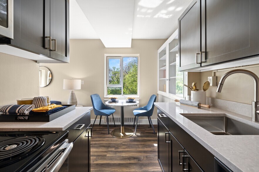 More Photos Of 1717 SW Park Ave, Portland Multifamily For Sale