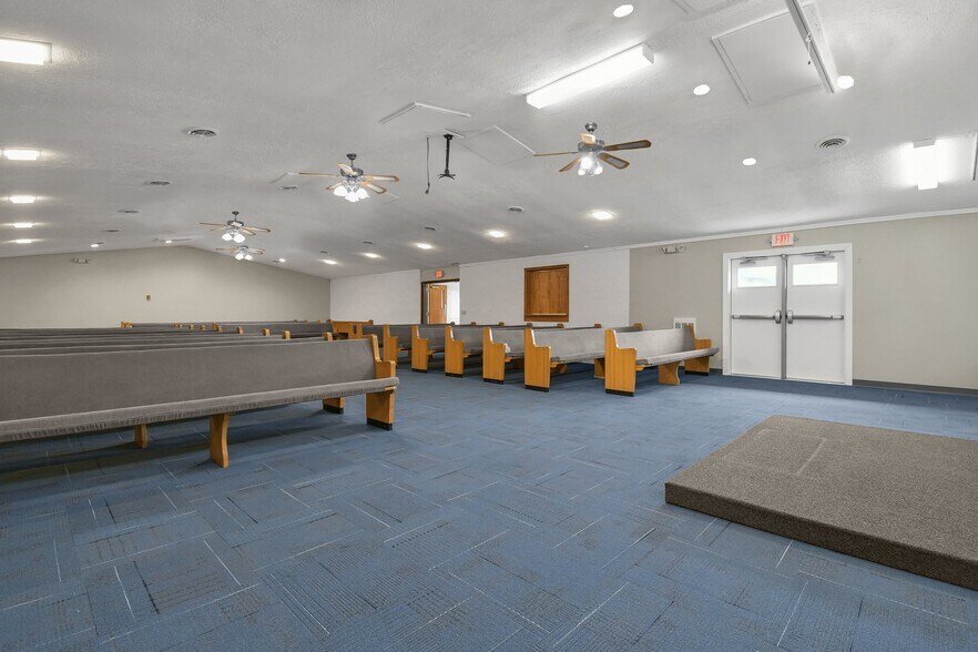 More Photos Of 2598 E Smiley Ave, Shelby Religious Facility For Sale