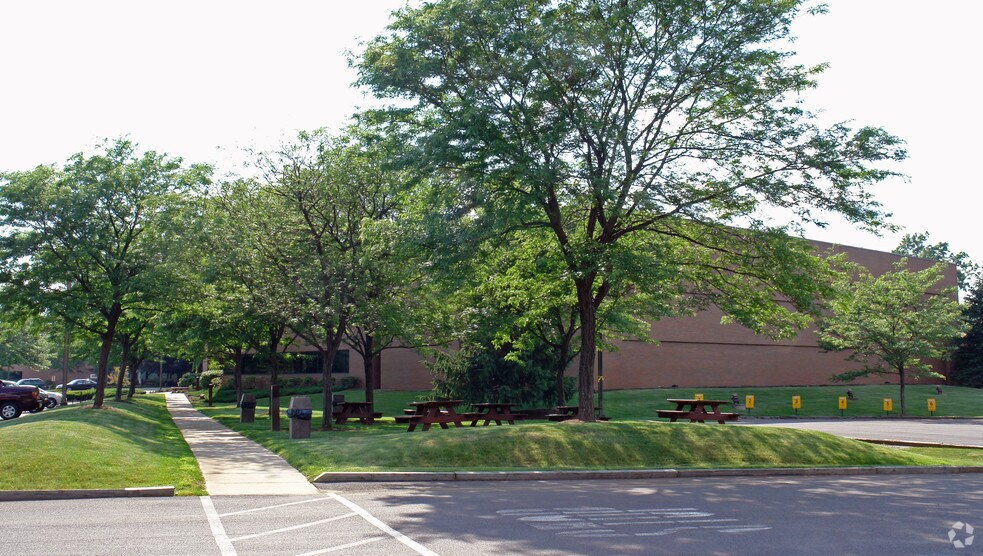 More Photos Of 50 New Commerce Blvd, Wilkes Barre Office For Lease