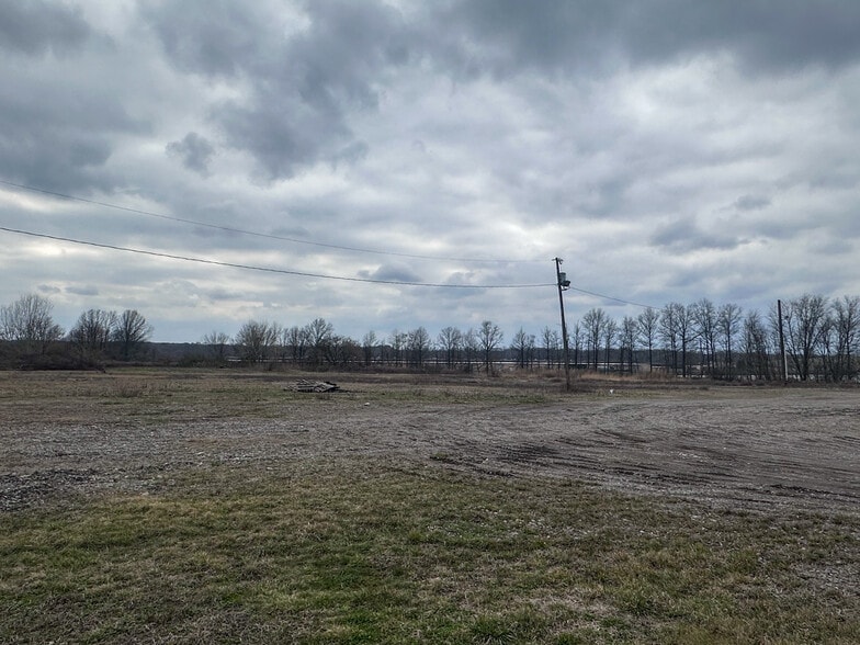 More Photos Of 1617 Warren Ave, Niles Warehouse For Sale