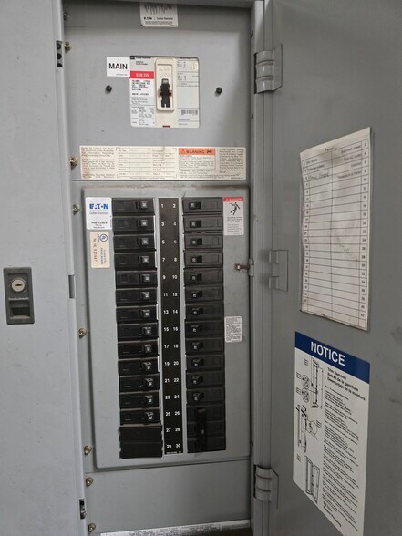 More Photos Of 1234-1294 W Winton Ave, Hayward Warehouse For Sale