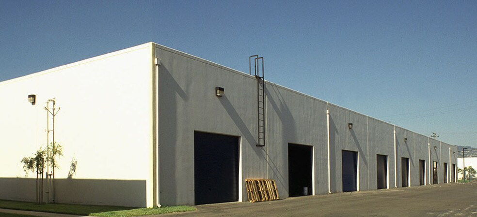 More Photos Of 4723 Tidewater Ave, Oakland Research And Development For Lease