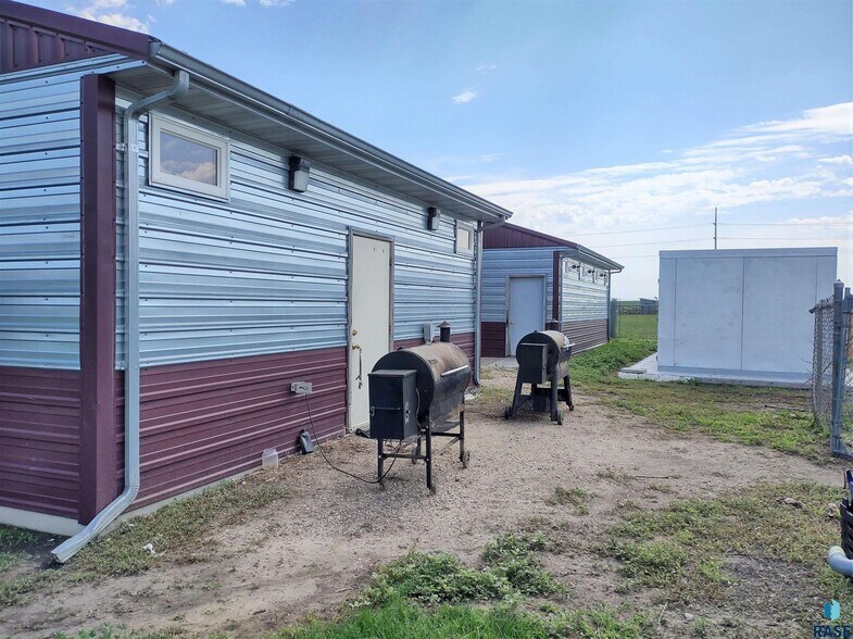 More Photos Of 1300 SE 3rd Ave, Miller Land For Sale