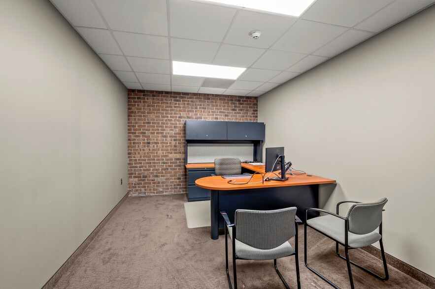 More Photos Of 961 Burke St, Winston-Salem Storefront Retail Office For Sale