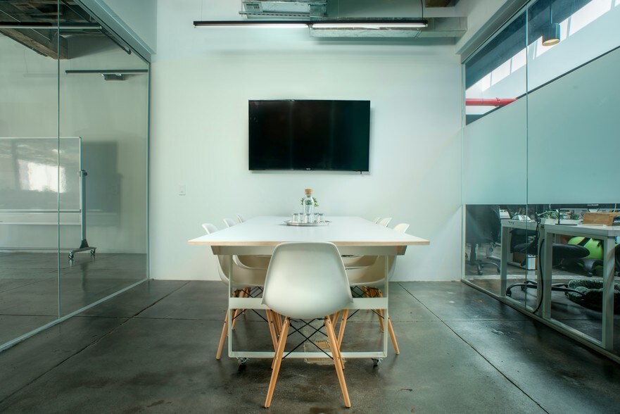 More Photos Of 92 3rd St, Brooklyn Office For Lease