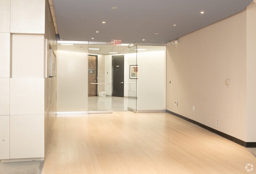 More Photos Of 645 Martinsville Rd, Bernards Township Office For Lease