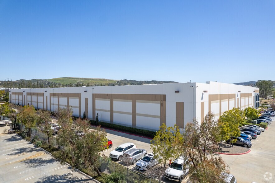 More Photos Of 3170-3172 Nasa St, Brea Warehouse For Lease