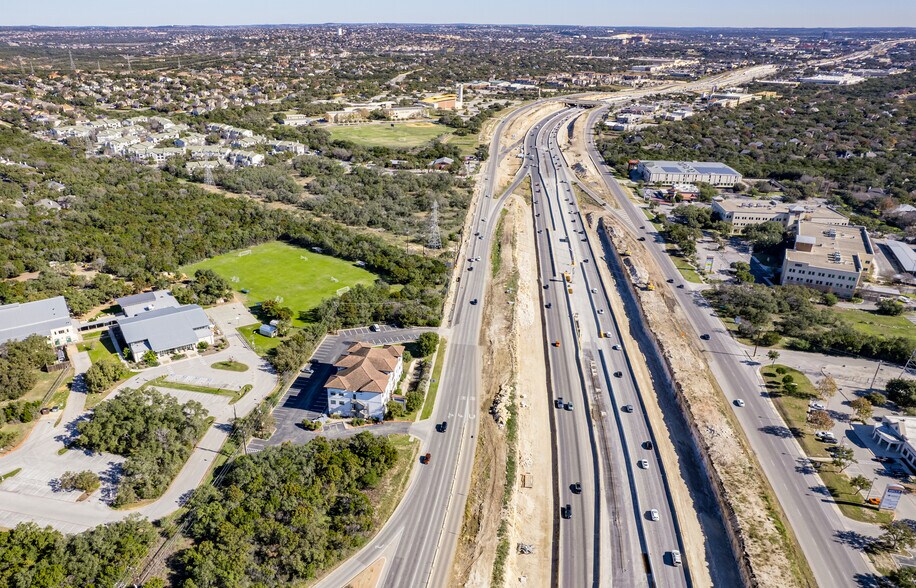More Photos Of 2511 N Loop 1604, San Antonio Office Residential For Lease