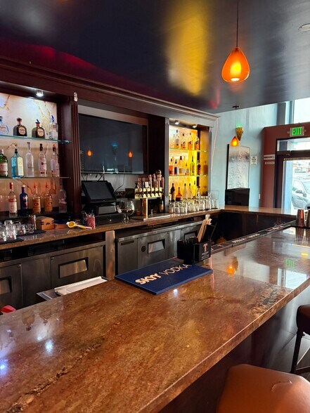 More Photos Of 76 E 3rd Ave, San Mateo Bar For Lease