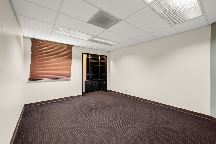 More Photos Of 777 E Alosta Ave, Azusa Religious Facility For Lease