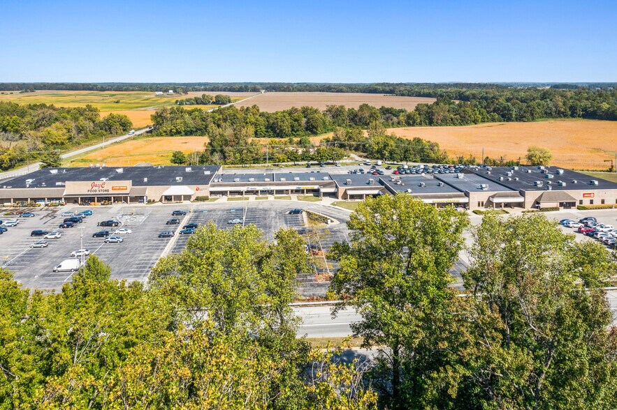 More Photos Of 4290 W Jonathan Moore Pike, Columbus Unknown For Lease