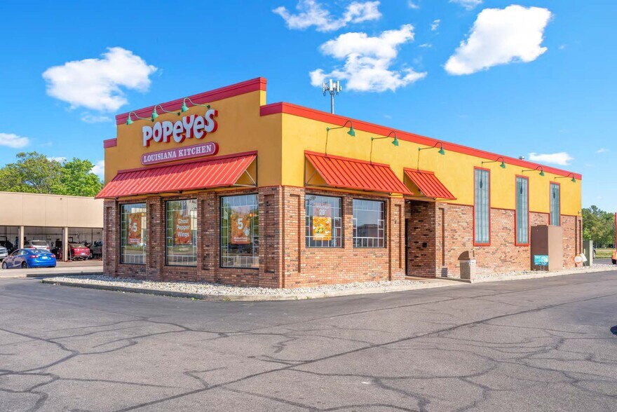 More Photos Of 715 W Norton Ave, Muskegon Fast Food For Sale