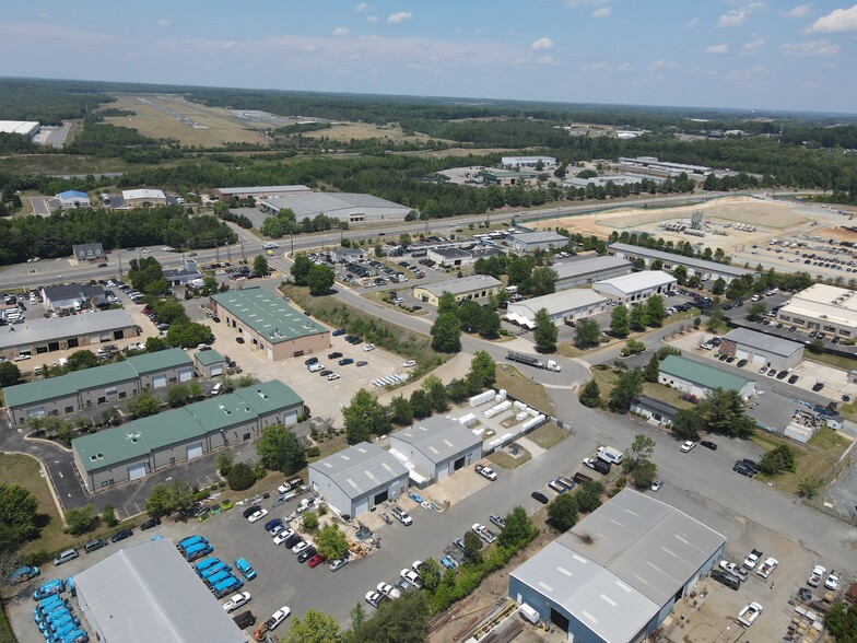 More Photos Of 28 Perchwood Dr, Fredericksburg Warehouse For Lease