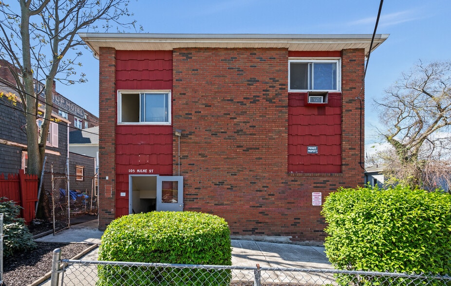 More Photos Of 105 Milne St, Bridgeport Multifamily For Sale
