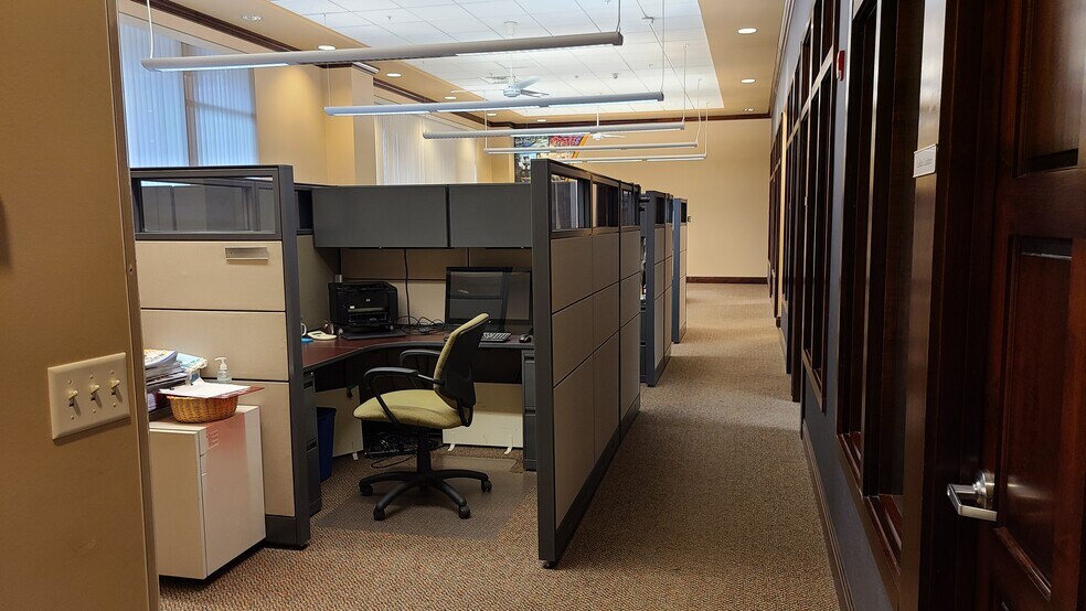More Photos Of 200 Washington St, Wausau Office For Sale