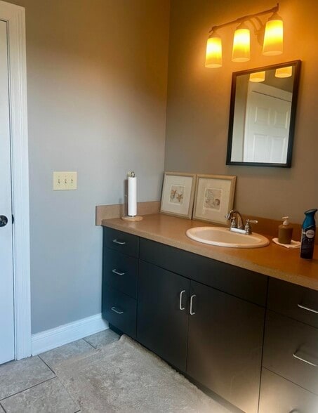 More Photos Of 383 Corbin Center Dr, Corbin Healthcare For Lease