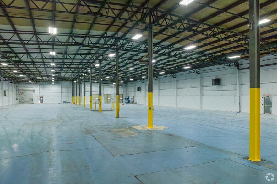 More Photos Of 8400 Ronda Dr, Canton Warehouse For Lease