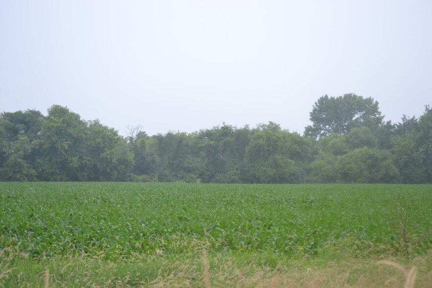 More Photos Of 500 S Randall Rd, Elgin Land For Sale