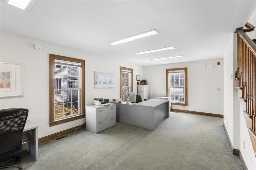 More Photos Of 27 Main St, Sparta Office For Sale
